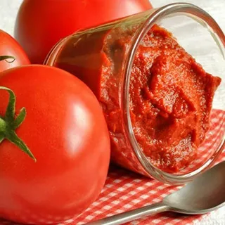 تصویر 3 از رب گوجه فرنگی مکنزی تولید شده از گوجه تازه
